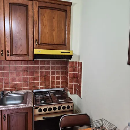 70 Meters From The Sea Appartement Golem (Tirana)